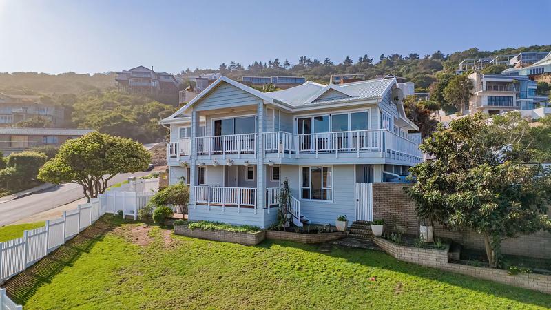 4 Bedroom Property for Sale in Outeniqua Strand Western Cape
